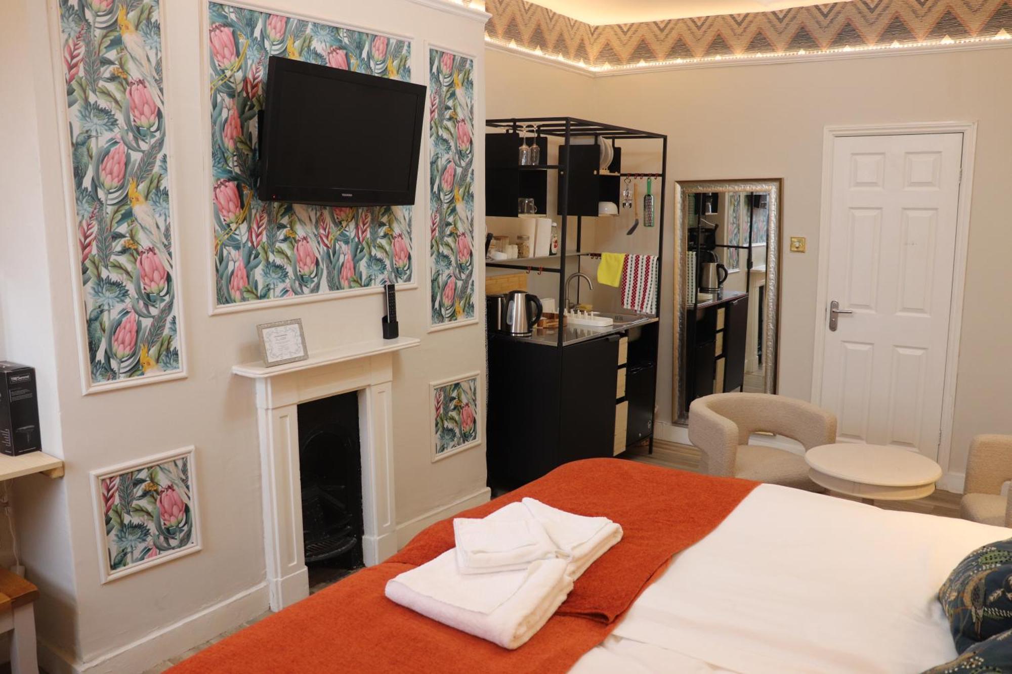 Rooms On The Prom Cheltenham Exteriör bild