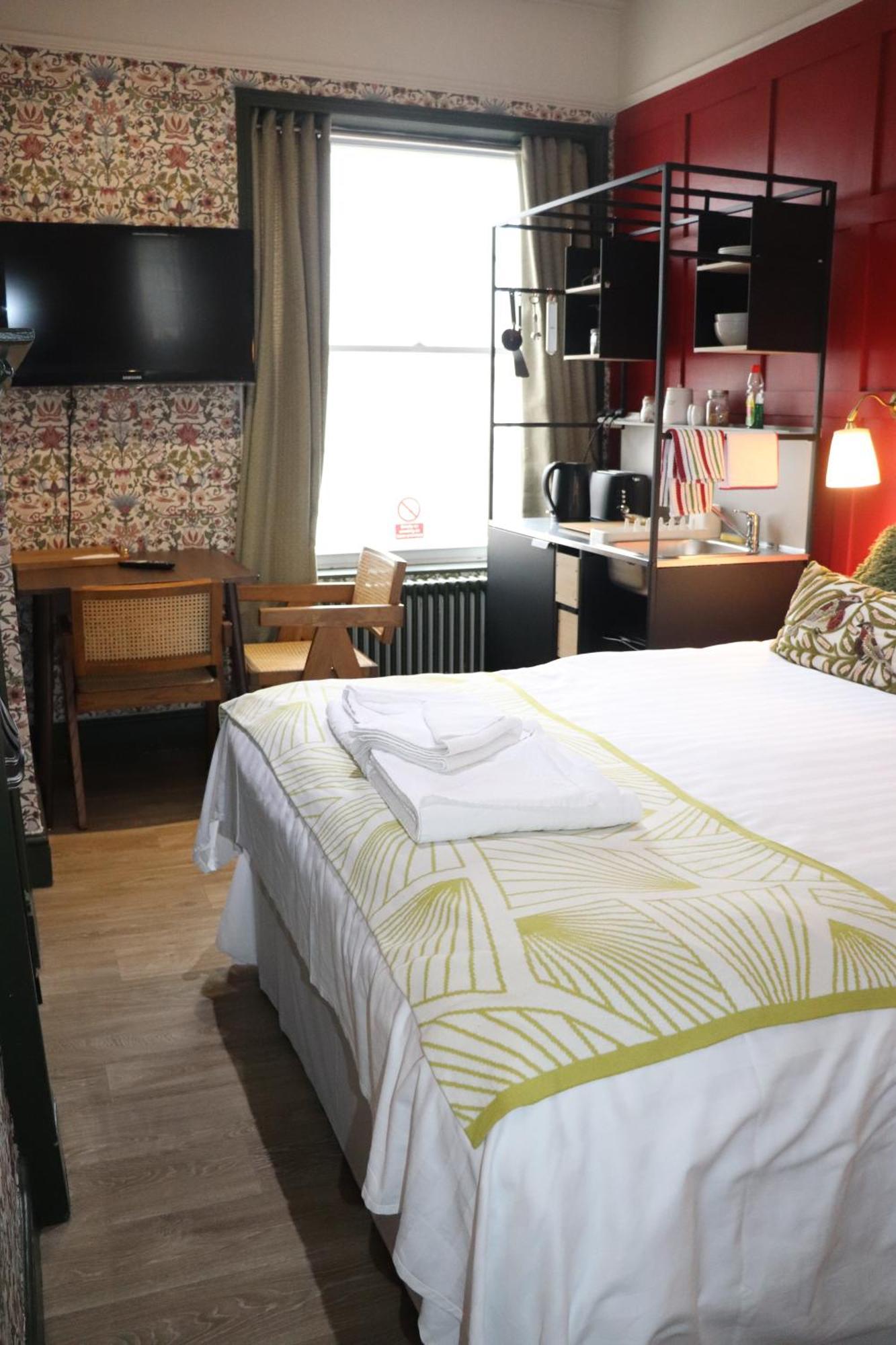 Rooms On The Prom Cheltenham Exteriör bild