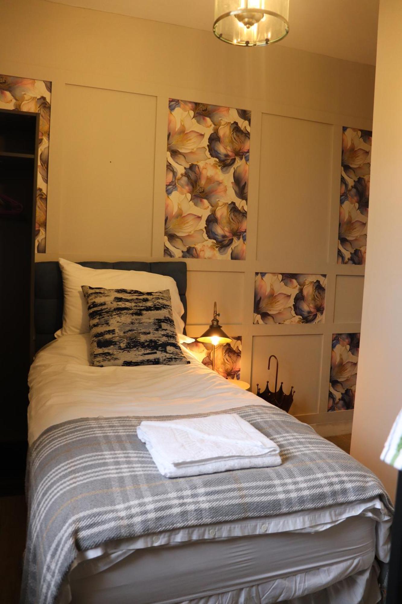 Rooms On The Prom Cheltenham Exteriör bild